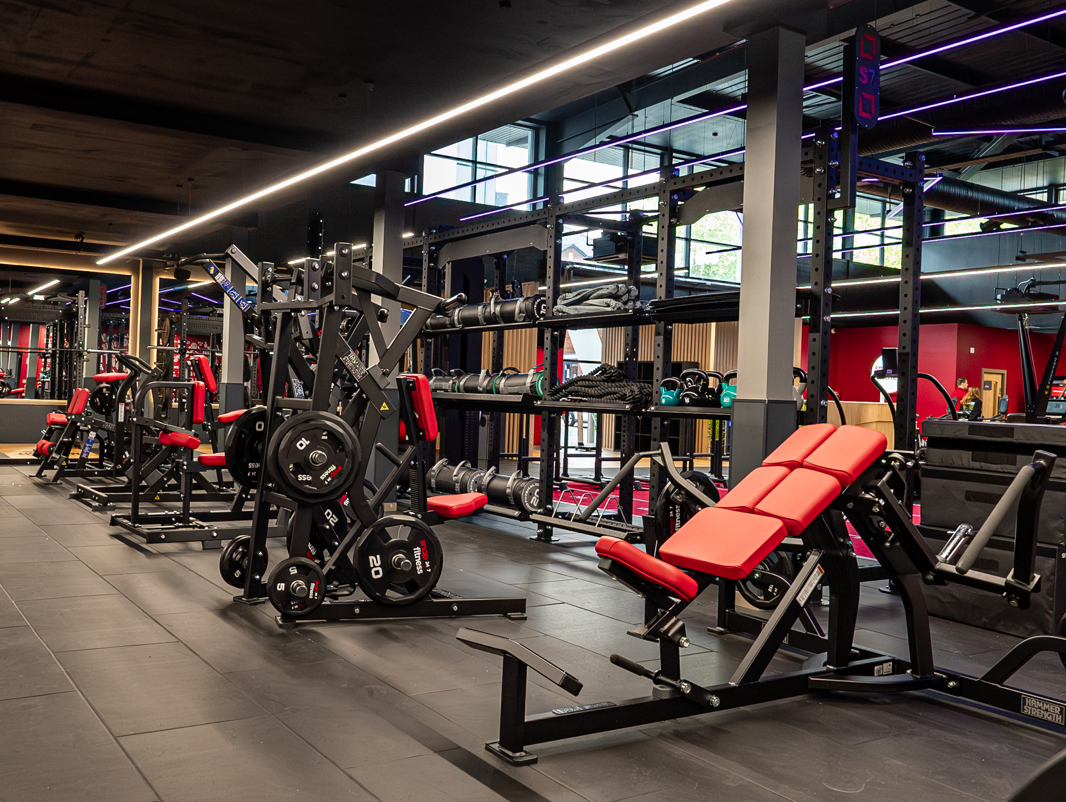 Snap Fitness Redditch - Strength Machines